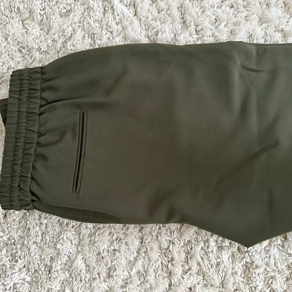 Pants - Picture 2 of 4